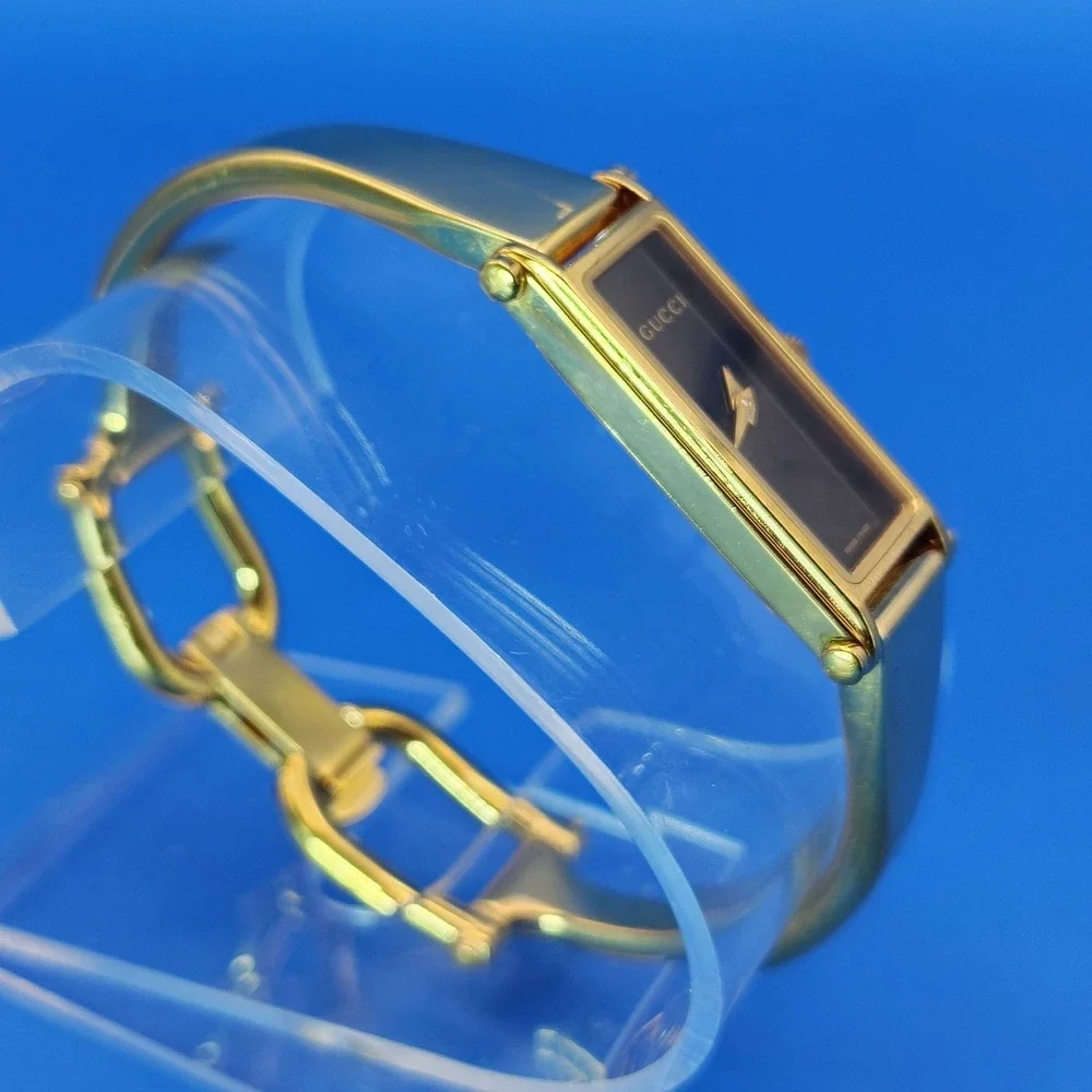 Authentic Gucci 1500L Vintage 1992 Swiss Made Tank Women's‎ Quartz Bangle Watch - Picture 3 of 9